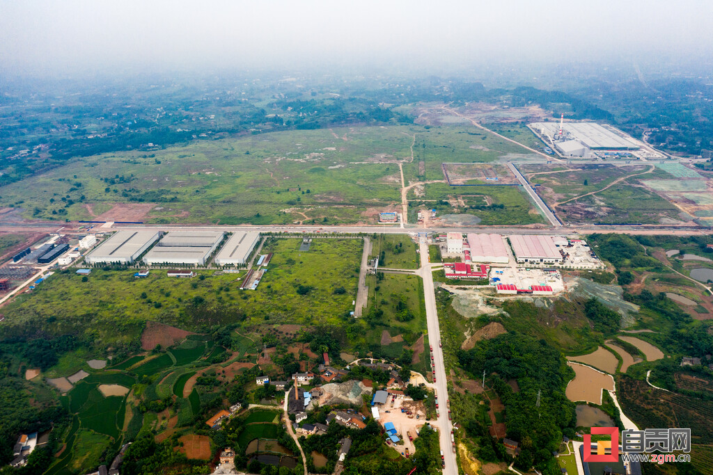 转型蝶变 向荣而行——自贡高位推动川南新材料产业基地建设综述(图3)