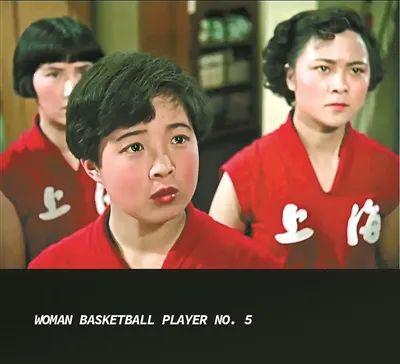 他像一颗恒星 闪耀在艺术的天空｜纪念谢晋导演诞辰百年(图6)