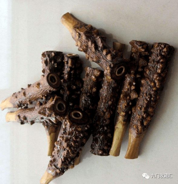 刚砍的花椒木怎么处理才能上手盘？防干裂怎么处理(图5)