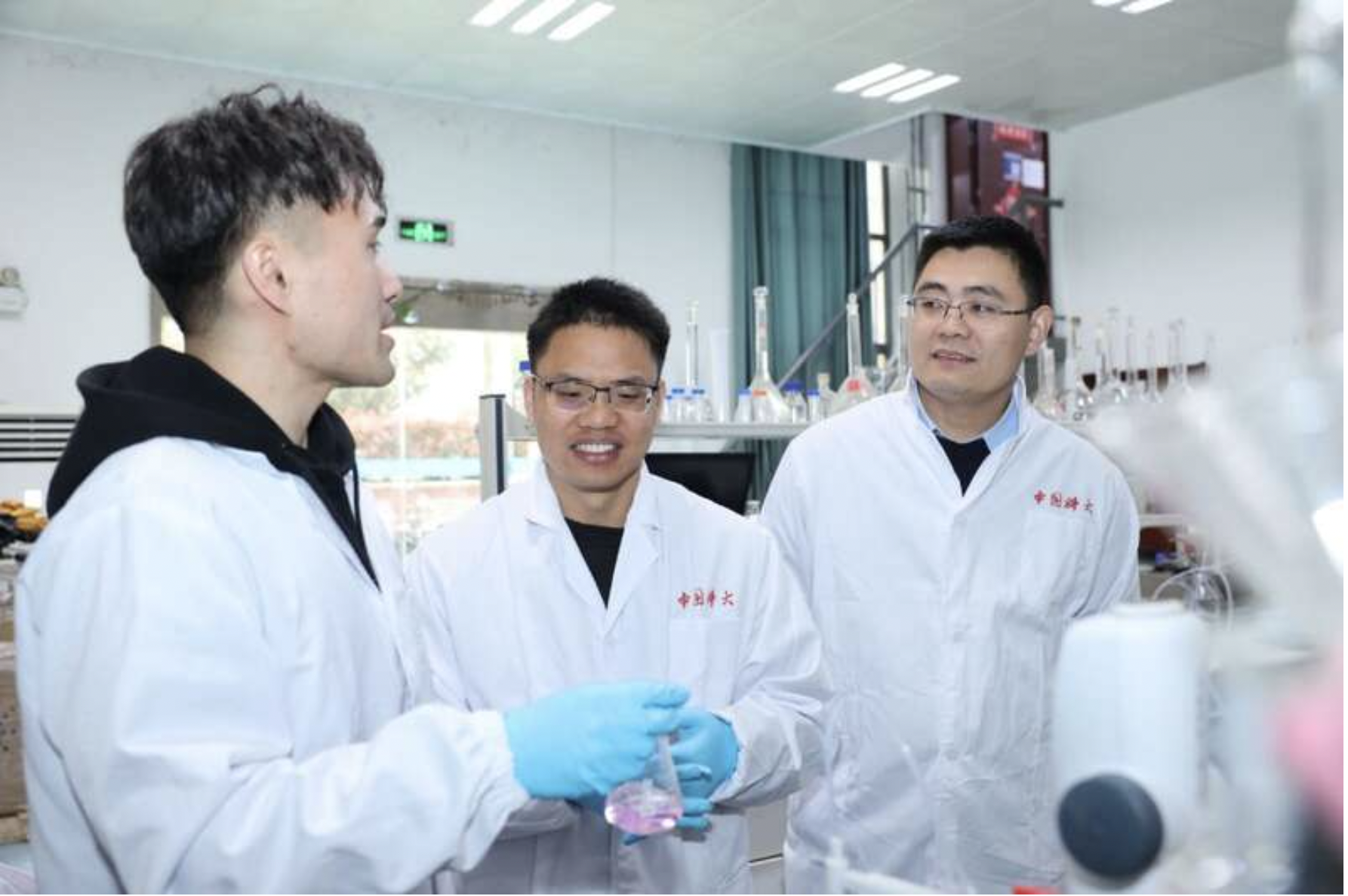 【牢记嘱托建新功】中国青年报｜国产“离子膜”弯道超车背后的青年力量(图2)