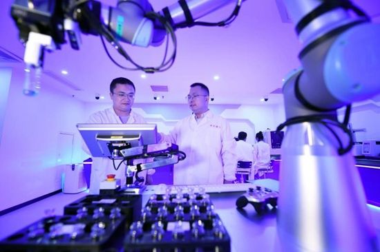 【牢记嘱托建新功】中国青年报｜“冷板凳”式科研过时了吗(图1)