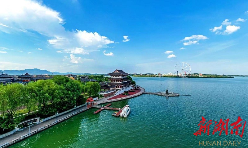 灯影弦歌夜未央——解读常德河街的夜经济消费(图1)