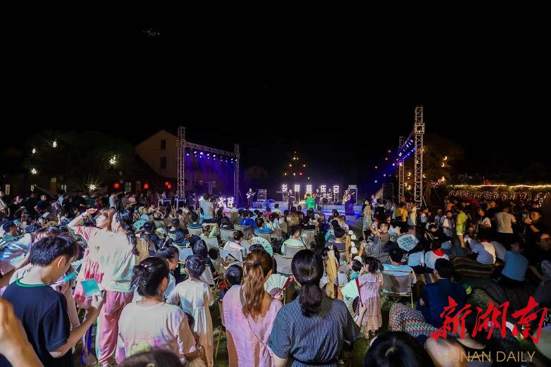 灯影弦歌夜未央——解读常德河街的夜经济消费(图5)
