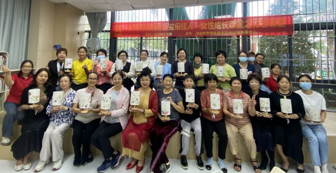 创意花艺灯光之美！益田佳人花艺技能班又创新招(图2)