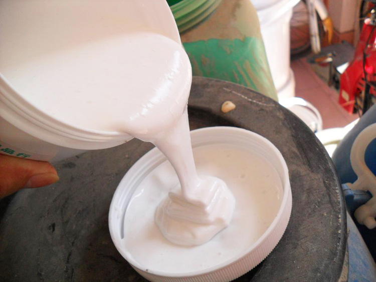 白乳胶和木工胶有什么区别？(图1)