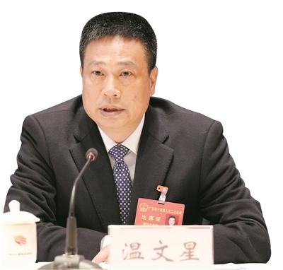 省十四届人大二次会议举行地市专场记者会(图3)