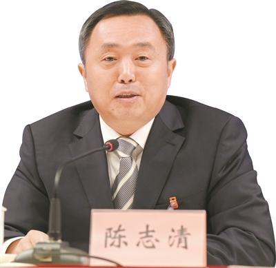 省十四届人大二次会议举行地市专场记者会(图5)