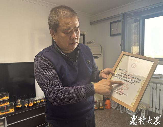 “毛猴杨”三十载匠心独运赋予非遗小猴喜怒哀乐(图2)