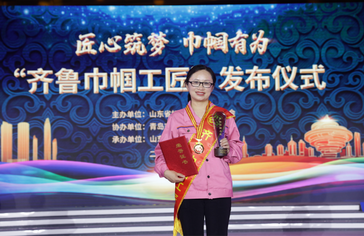 巾帼奋进建新功 “她力量”顶起半边天(图5)