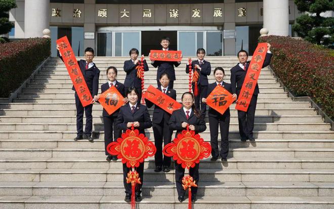 【巾帼建新功 争当排头兵】2023年度赣州市三八红旗集体——寻乌县人民检察院第一检察部(图2)