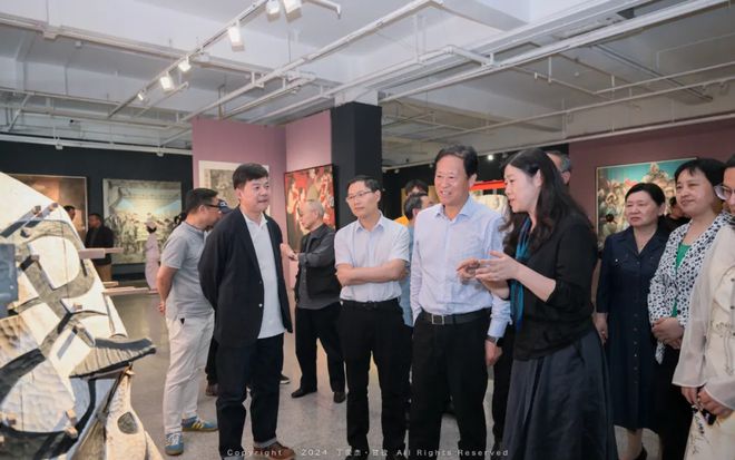 第十四届湖北省美术作品展览在湖北美术学院馆（昙华林校区）开幕(图2)