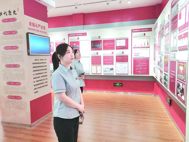 孟州市邮政分公司开展主题党日活动(图2)